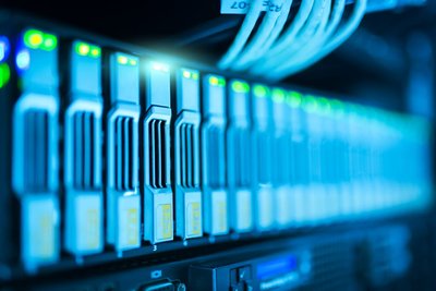 FastAPI + asyncpg 高并发连接池调优：从泄漏到排队问题的实战排查