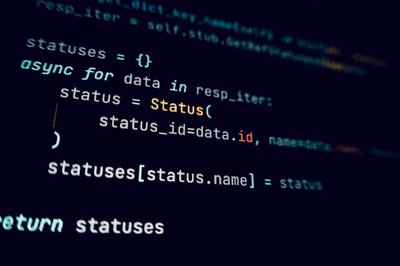Vue 3组合式API高阶模式：用自定义Composable封装复杂业务状态与副作用管理