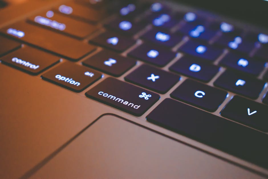 check disk UUID and kernel command line