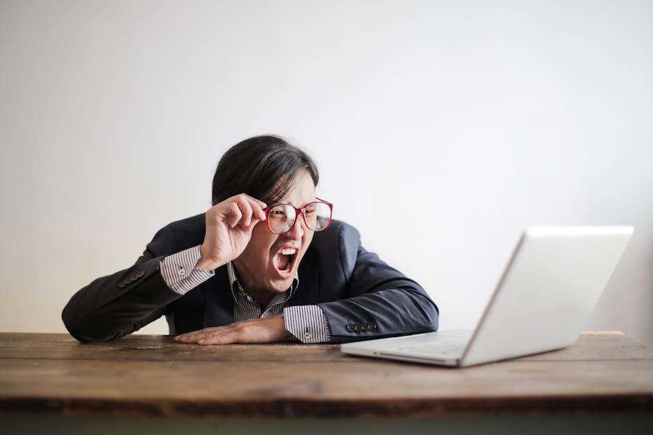 person frustrated with WeChat friend request limit